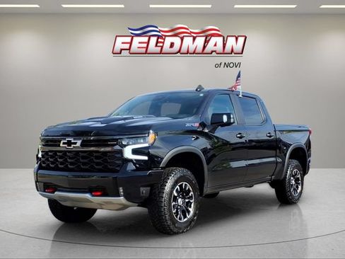 Used 2024 Chevrolet Silverado 1500 ZR2 w/ Technology Package AWD/4WD image 1
