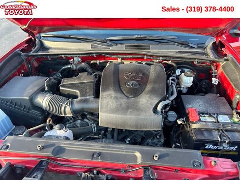 Certified 2019 Toyota Tacoma TRD Sport image 22