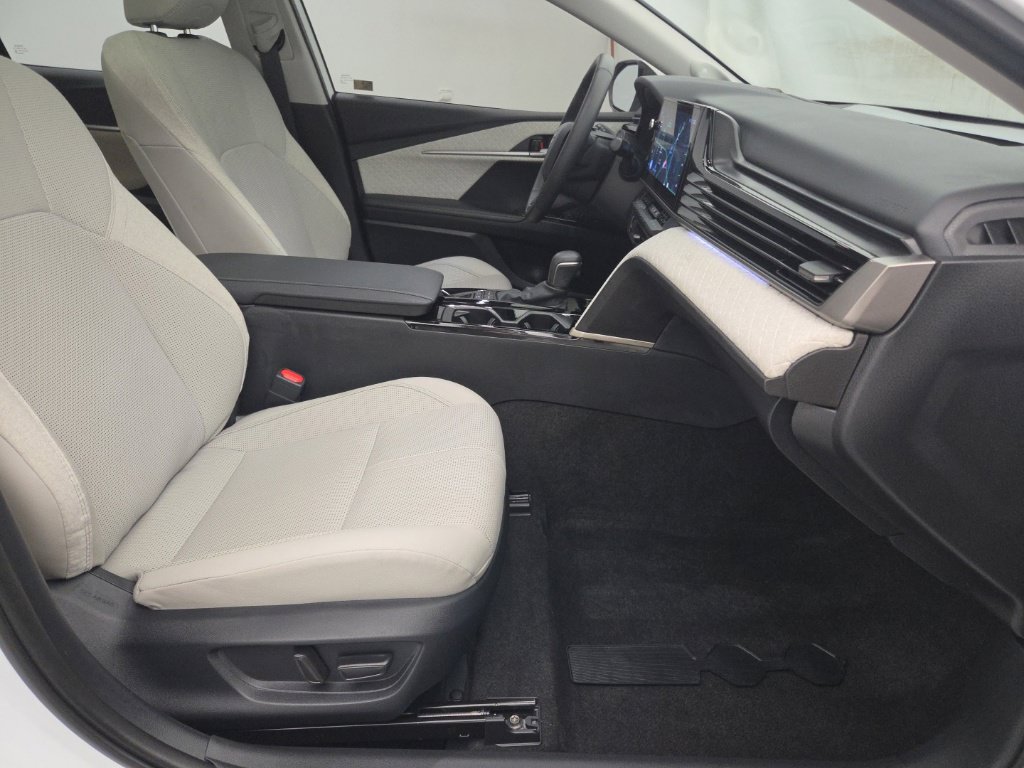Used 2026 Toyota Camry XLE w/ Premium Plus Package AWD/4WD image 16