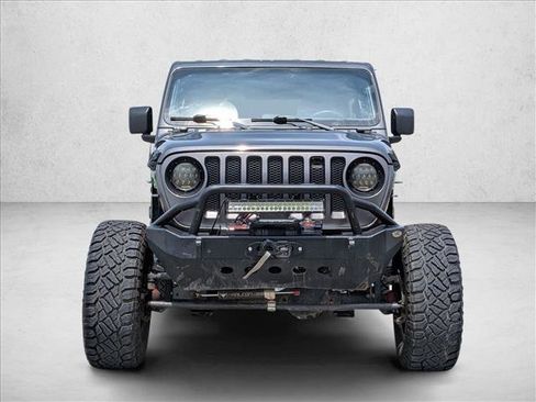 Used 2018 Jeep Wrangler Unlimited Sport AWD/4WD image 2