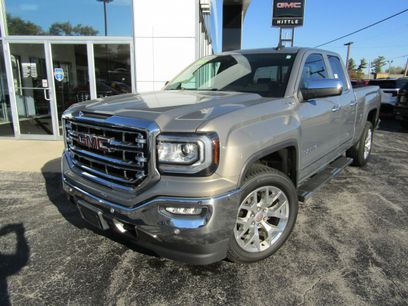 Used 2017 GMC Sierra 1500 SLT w/ SLT Premium Package