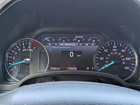 Used 2020 Ford Expedition XLT w/ Equipment Group 202A RWD image 4