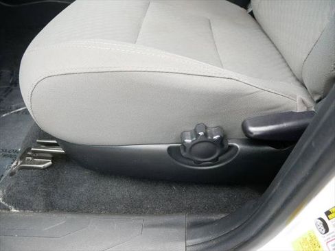 Certified 2023 Toyota Tacoma SR AWD/4WD image 15