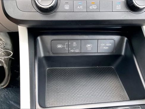 Certified 2026 Hyundai Tucson SE FWD image 35