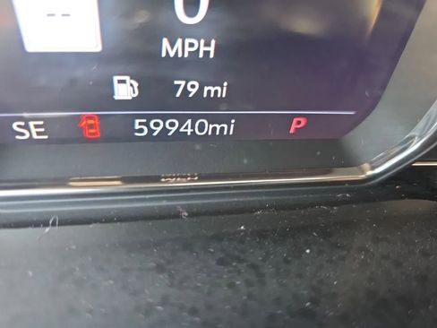 Used 2021 GMC Yukon Denali w/ LPO, Illumination Package image 16