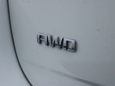 Used 2014 Chevrolet Equinox LT image 8