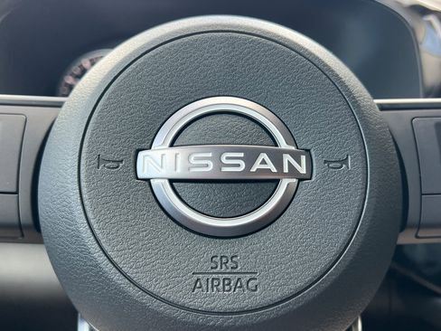 New 2025 Nissan Pathfinder SV image 33