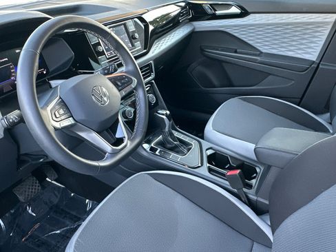 Used 2024 Volkswagen Taos S image 10