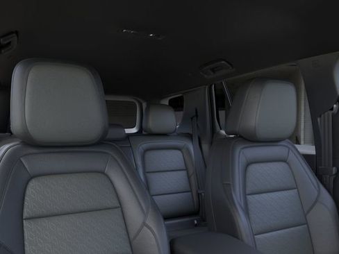 New 2026 Chevrolet Equinox LT w/ Convenience Package II FWD image 24