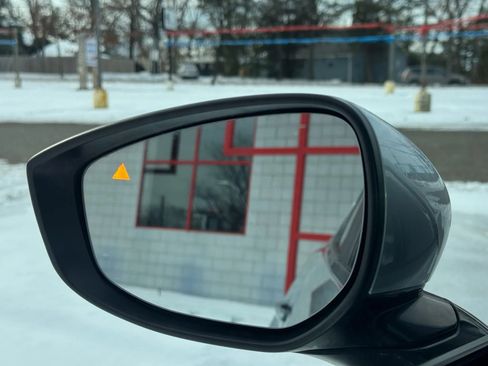 Used 2019 MAZDA MAZDA3 AWD Sedan image 32