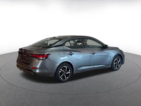 Used 2025 Nissan Sentra SV image 14
