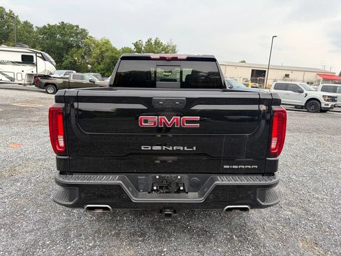 Used 2024 GMC Sierra 1500 Denali w/ Denali Reserve Package AWD/4WD image 9