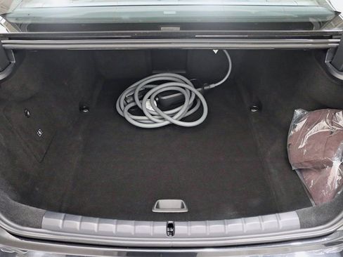 Used 2023 BMW i7 xDrive60 w/ Executive Package 2 image 46