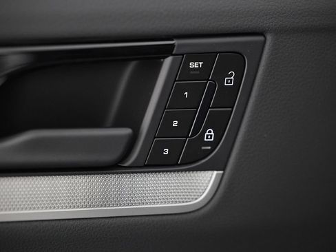 New 2026 Porsche Cayenne S AWD/4WD image 21