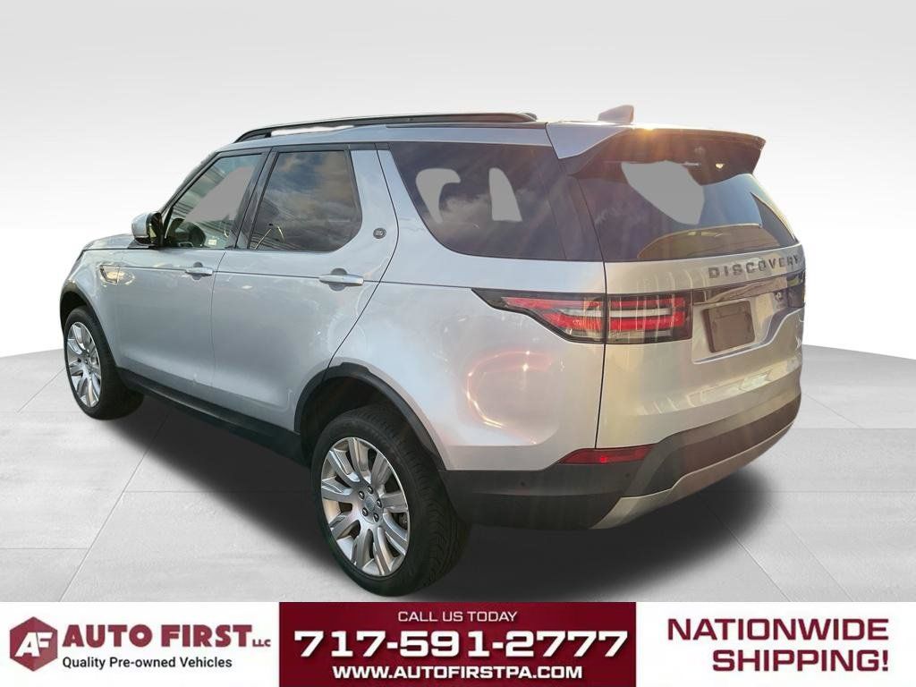 Used 2020 Land Rover Discovery HSE AWD/4WD image 5