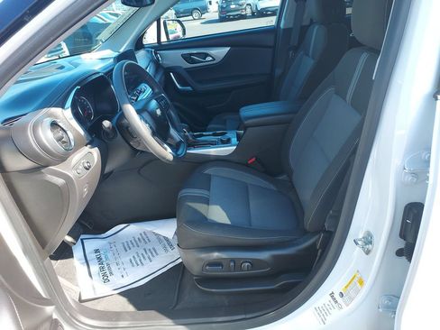Used 2024 Chevrolet Blazer LT w/ Convenience Package AWD/4WD image 13