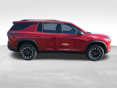 New 2026 Chevrolet Traverse Z71 w/ Driver Confidence Package image 6