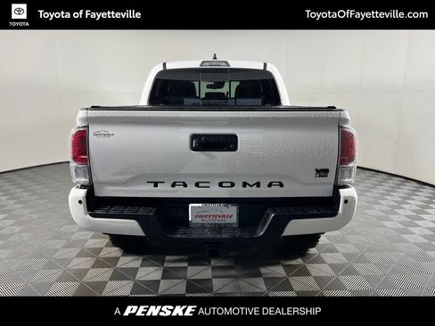 Used 2021 Toyota Tacoma TRD Sport w/ Technology Package AWD/4WD image 6
