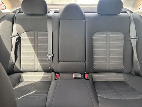 Used 2025 Kia K5 LXS image 37