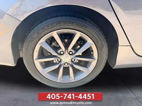 Used 2020 Honda Civic EX image 29
