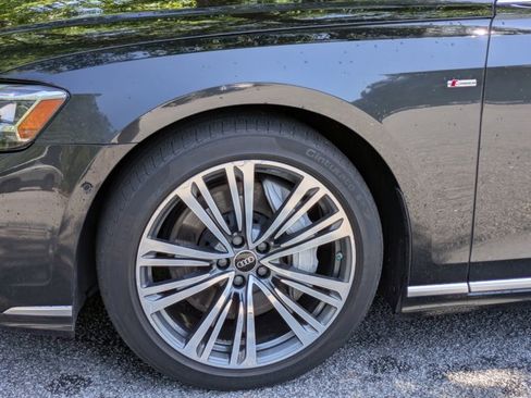 Used 2023 Audi A8 L 3.0T w/ Luxury Package image 14