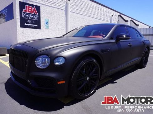 Used 2023 Bentley Flying Spur Plug-In Hybrid AWD/4WD image 44