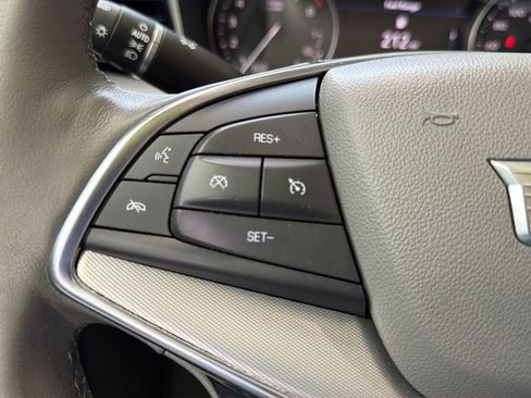 Used 2021 Cadillac XT5 Premium Luxury FWD image 24