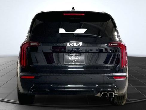Used 2022 Kia Telluride SX w/ SX Prestige Package image 4