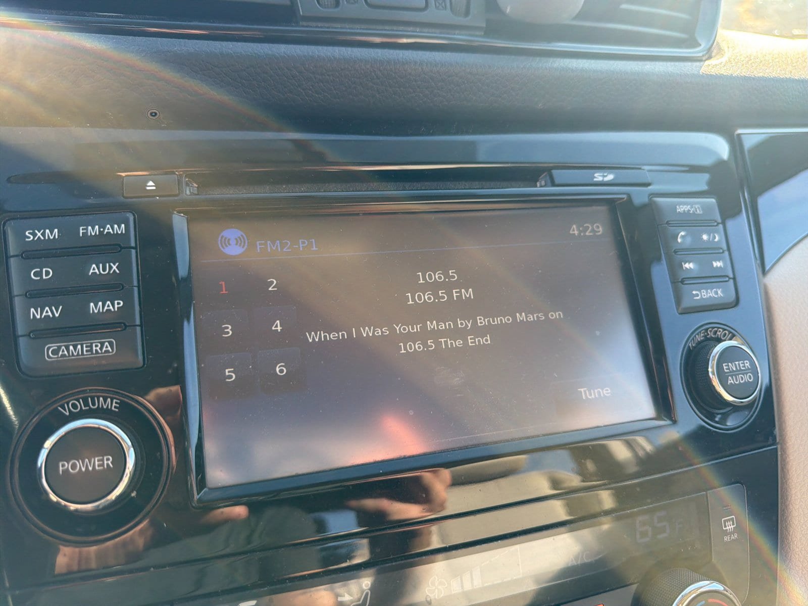 Used 2018 Nissan Rogue Sport SL FWD image 14