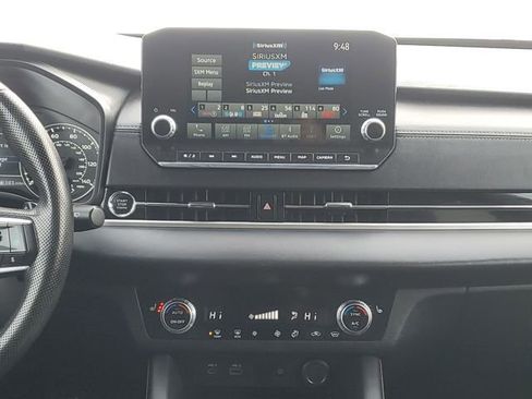 Used 2024 Mitsubishi Outlander SE image 29