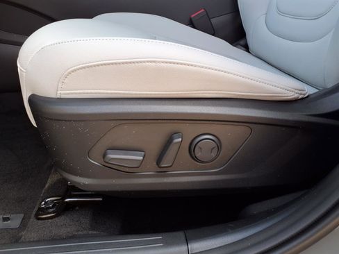 New 2025 Hyundai Santa Cruz SEL image 14