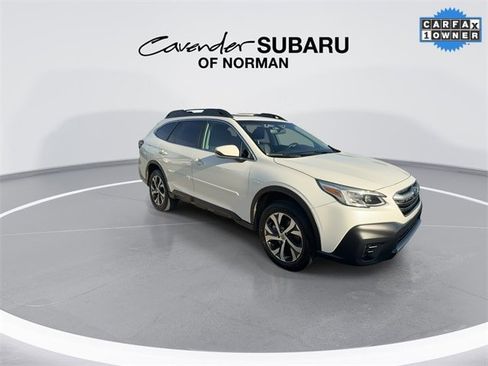 Used 2021 Subaru Outback Limited image 2
