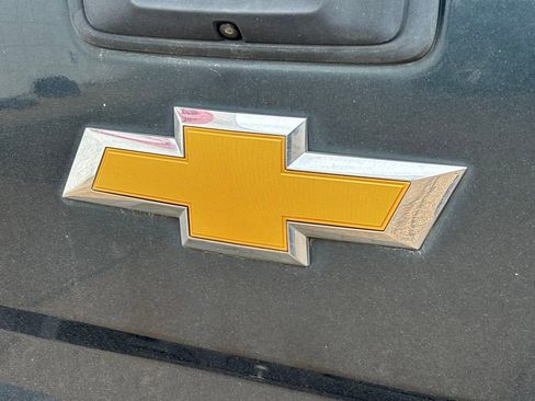 Used 2017 Chevrolet Silverado 1500 LT w/ All Star Edition image 28