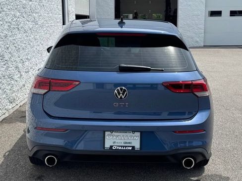 Used 2025 Volkswagen GTI SE FWD image 4