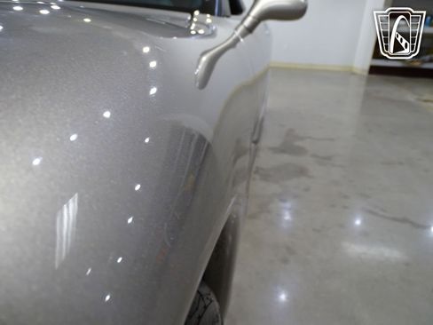 Used 1998 Chevrolet Corvette Coupe w/ Roof Pkg image 36