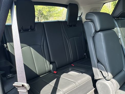 New 2025 INFINITI QX60 Luxe w/ Lighting Package (N94) image 11