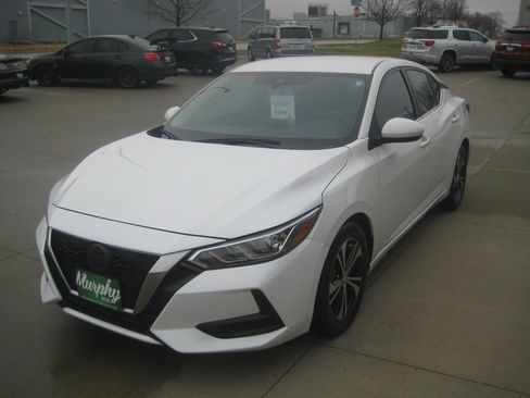 Used 2022 Nissan Sentra SV w/ Trunk Package image 5