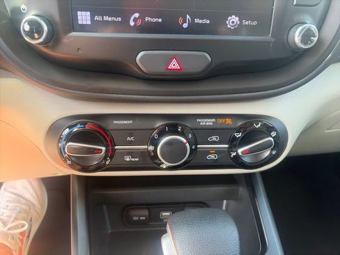 Used 2022 Kia Soul LX w/ Technology Package FWD image 37
