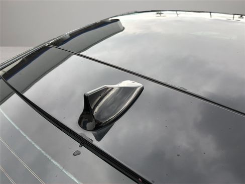 Used 2015 Jaguar F-TYPE S RWD image 31