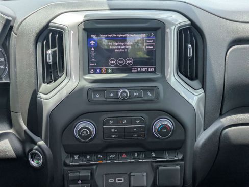 Used 2026 Chevrolet Silverado 2500 Custom w/ Custom Value Package AWD/4WD image 17