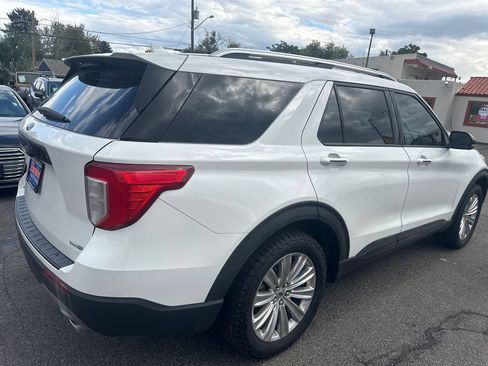 Used 2020 Ford Explorer Limited AWD/4WD image 9