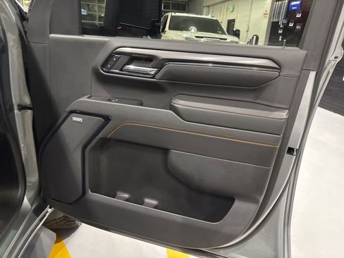 Used 2024 GMC Sierra 2500 AT4 w/ Technology Package image 31