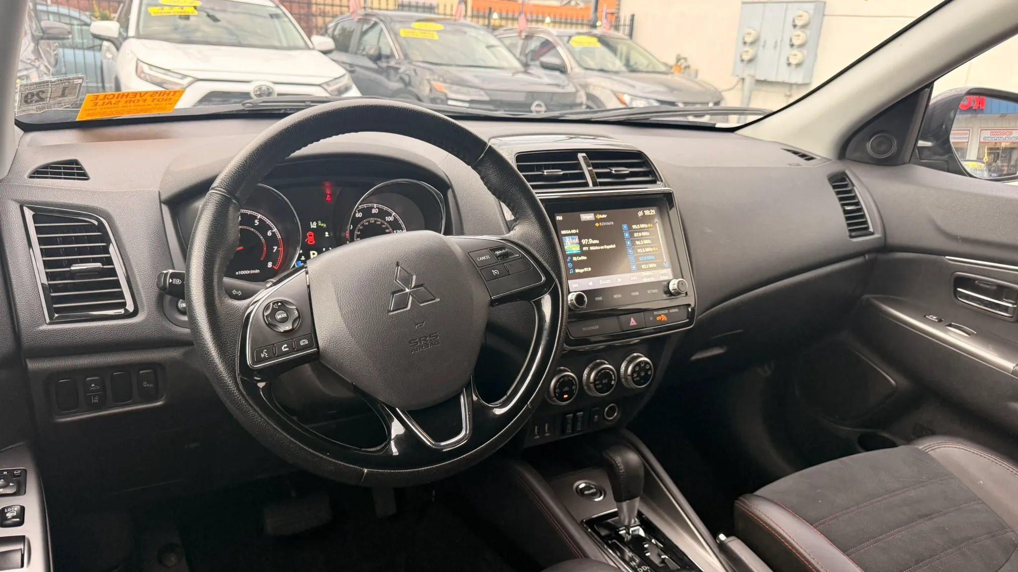 Used 2024 Mitsubishi Outlander Sport SE AWD/4WD image 17