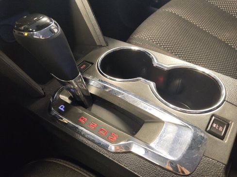 Used 2016 GMC Terrain SL image 26