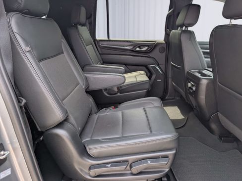 Certified 2024 GMC Yukon XL Denali AWD/4WD image 10