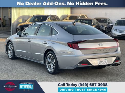 Used 2023 Hyundai Sonata SEL w/ Convenience Package FWD image 5