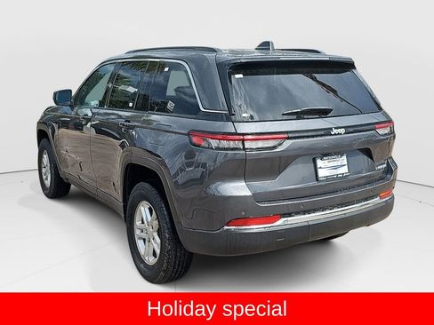 New 2025 Jeep Grand Cherokee Laredo w/ Luxury Tech Group I image 5