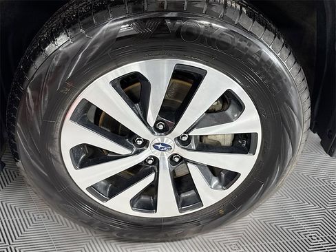 Certified 2024 Subaru Outback Premium image 28