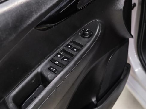 Used 2021 Chevrolet Spark LT FWD image 37