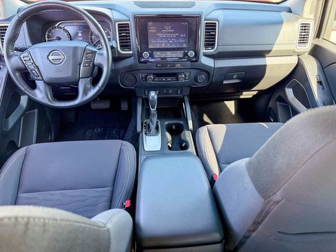 Used 2024 Nissan Frontier SV w/ SV Convenience Package image 25